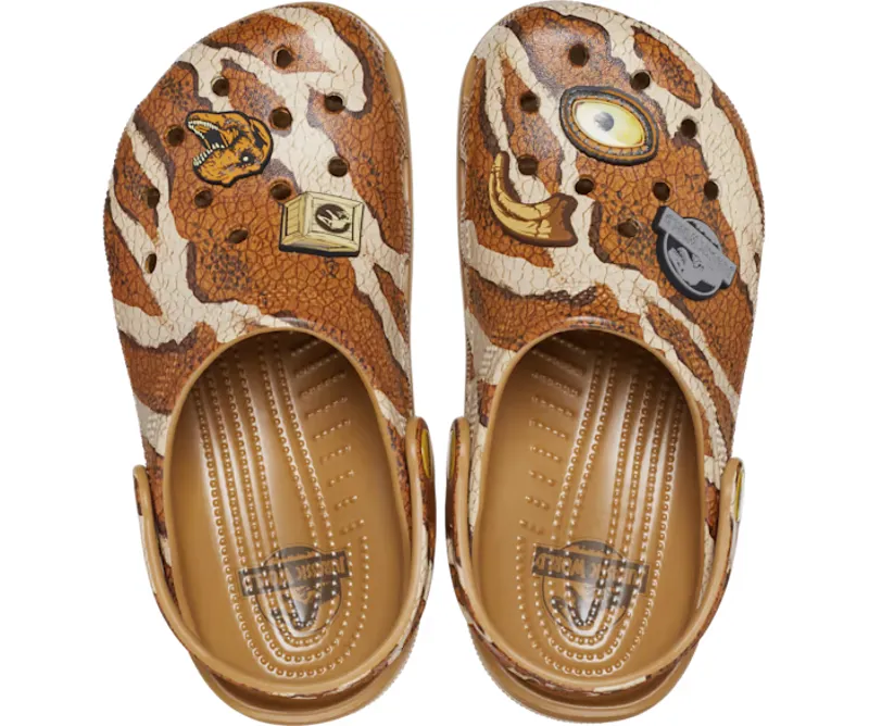 Crocs Jurassic World Classic Clogs Kids in Sand